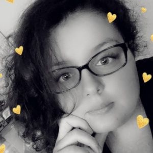 Meet your Posher, Gabby